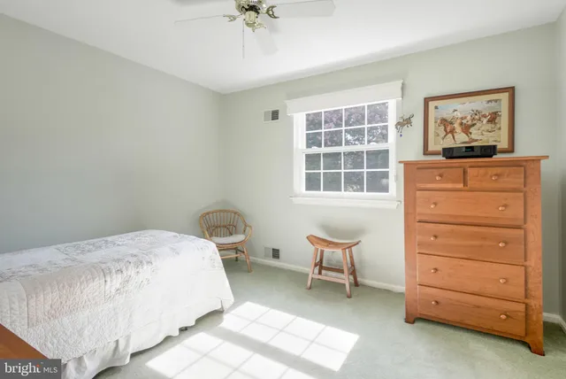 $1,125,000 | 11613 Bedfordshire Avenue, Potomac, MD 20854