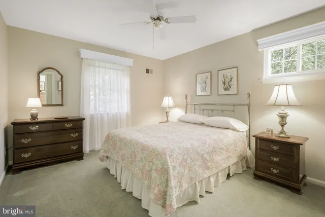 $1,125,000 | 11613 Bedfordshire Avenue, Potomac, MD 20854