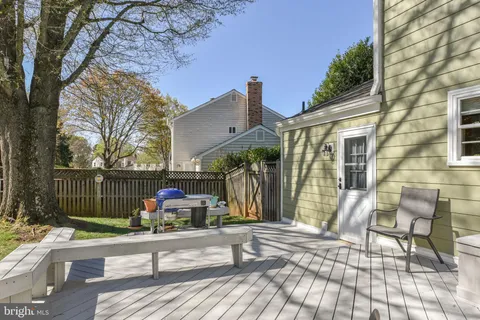 $1,125,000 | 11613 Bedfordshire Avenue, Potomac, MD 20854