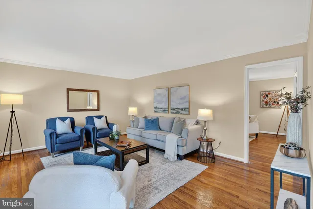 $1,125,000 | 11613 Bedfordshire Avenue, Potomac, MD 20854