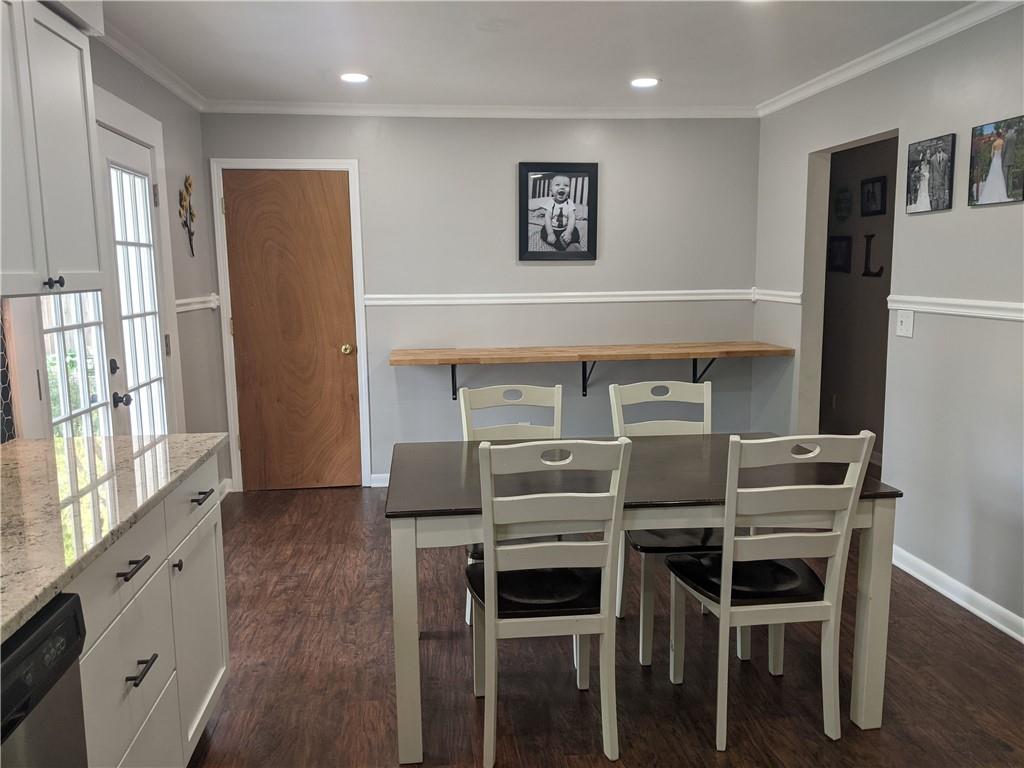 312 Taylor Road Anderson, IN 46012 - Photo 12 of 21 Gallery Image 12