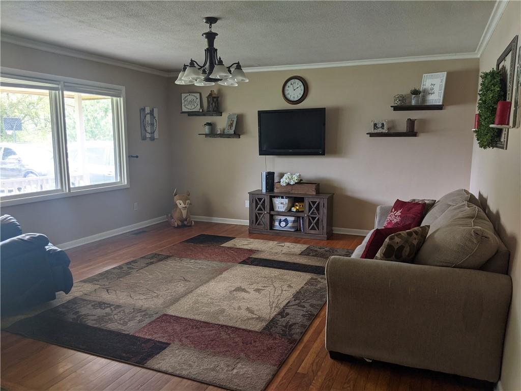 312 Taylor Road Anderson, IN 46012 - Photo 7 of 21 Gallery Image 7