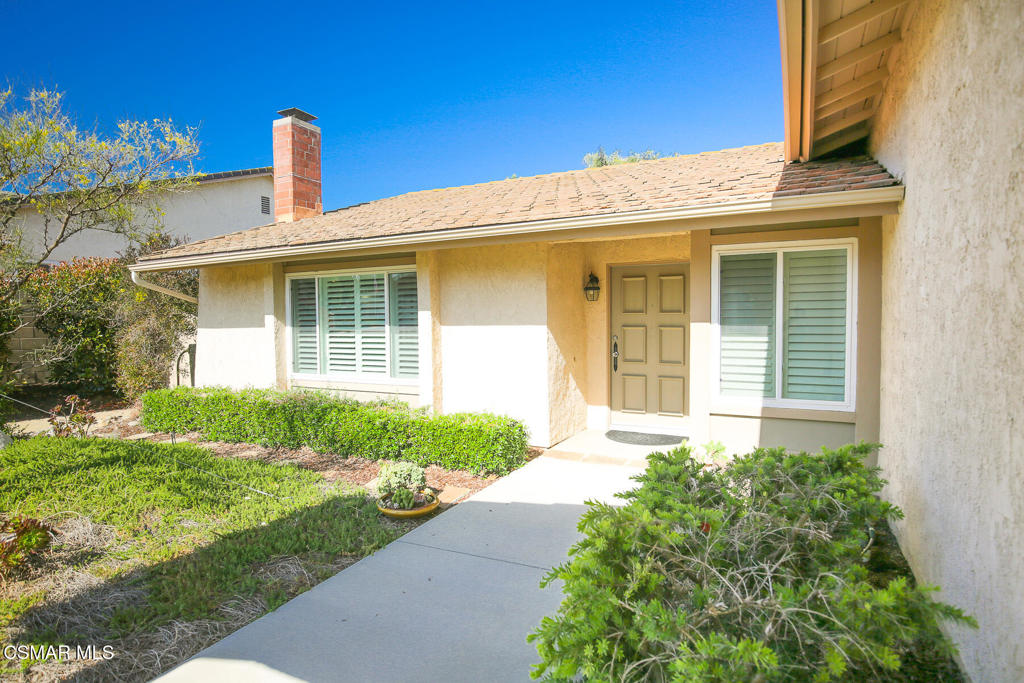 458 Mark Drive Simi Valley, CA 93065 - Photo 4 of 36
