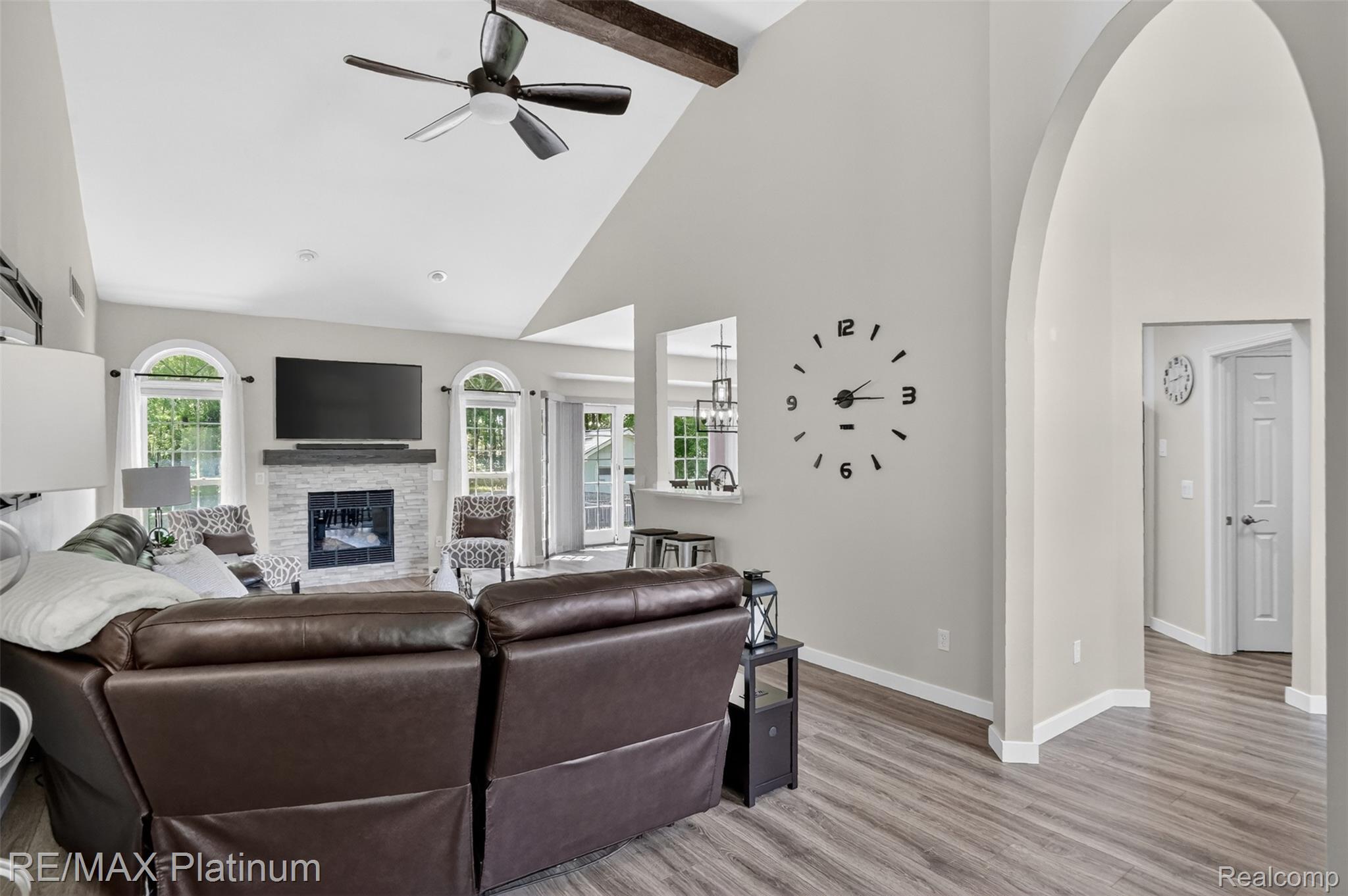 5060 Yax Pointe Drive Howell, MI 48843 - Photo 10 of 61 DSC04129.jpg