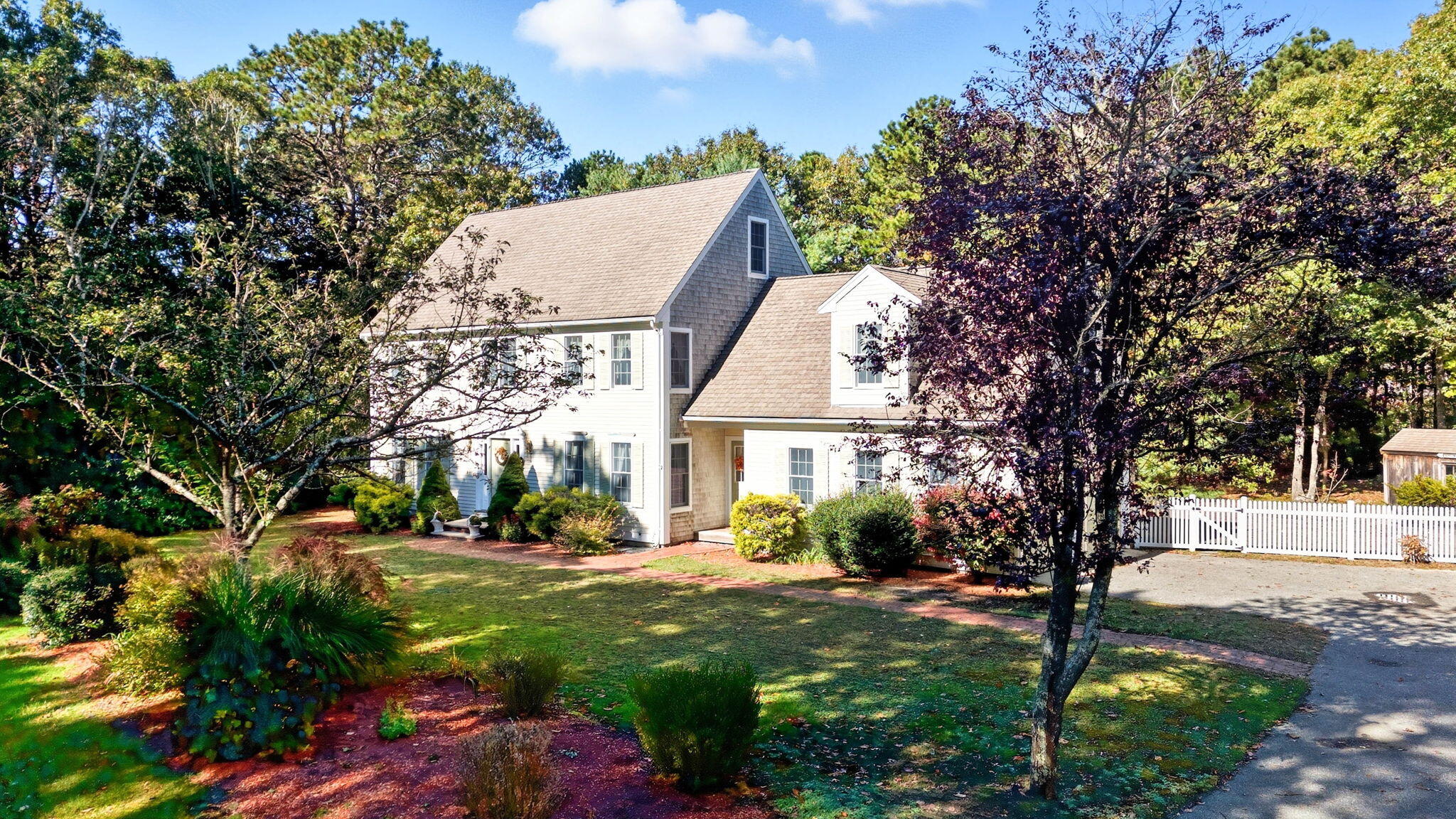 16 Cedar Street Mashpee, MA 02649 - Photo 10 of 55 16 Cedar St, Mashpee. ETSells (1)