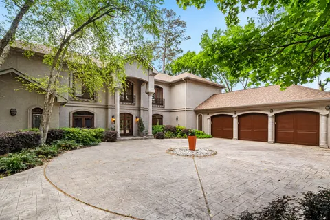 $2,950,000 | 64 Saddlebrook Lane, Houston, TX 77024