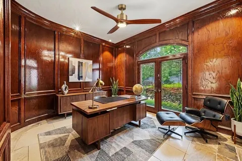 $2,950,000 | 64 Saddlebrook Lane, Houston, TX 77024