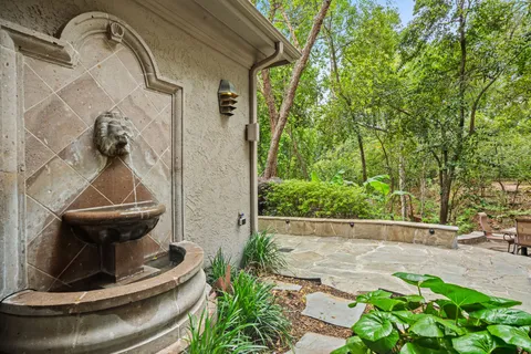 $2,950,000 | 64 Saddlebrook Lane, Houston, TX 77024