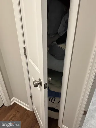 a view of walk in closet