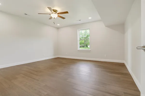 $219,000 | 615 Washington Street, Rockport, IN 47635