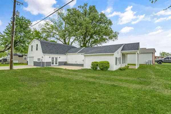 $219,000 | 615 Washington Street, Rockport, IN 47635