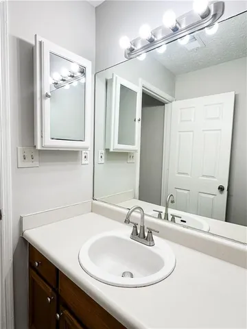 $1,895 | 5142 Farm Pl Drive Northeast, Woodstock, GA 30188