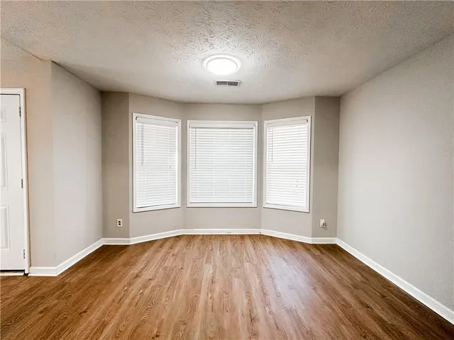 $1,895 | 5142 Farm Pl Drive Northeast, Woodstock, GA 30188