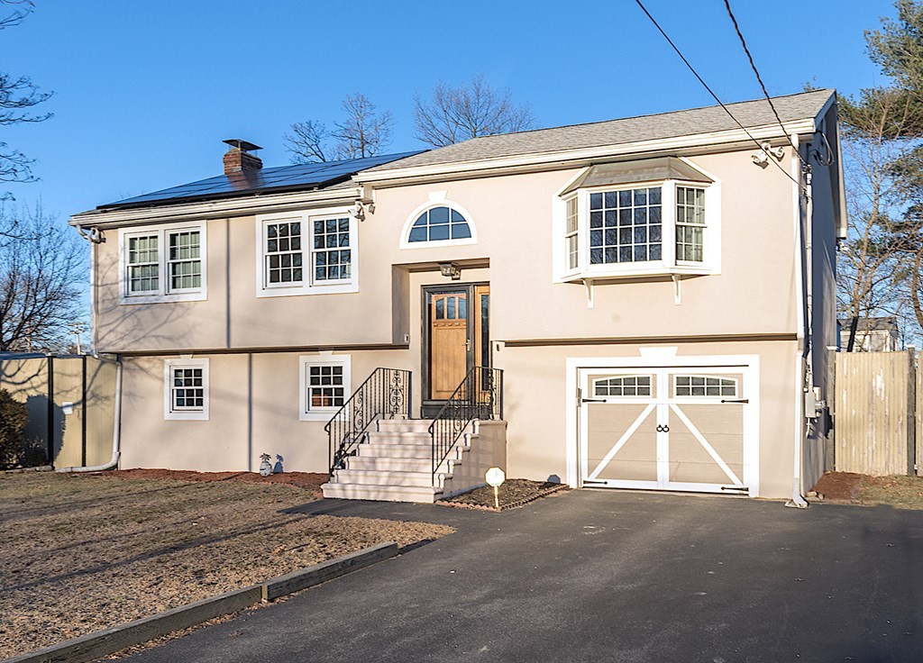 8 Gleason Road Woburn, MA 01801 - Photo 1 of 27 Gallery Image 1