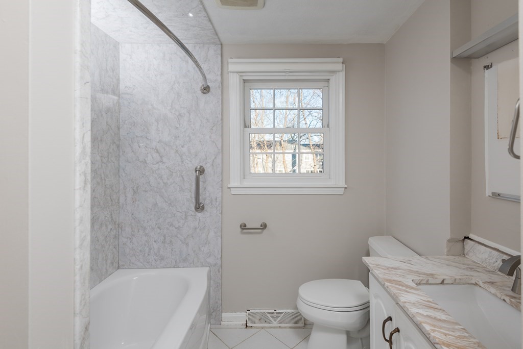 8 Gleason Road Woburn, MA 01801 - Photo 16 of 27 Gallery Image 16