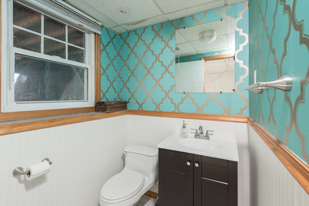 8 Gleason Road Woburn, MA 01801 - Photo 23 of 27 Gallery Image 23
