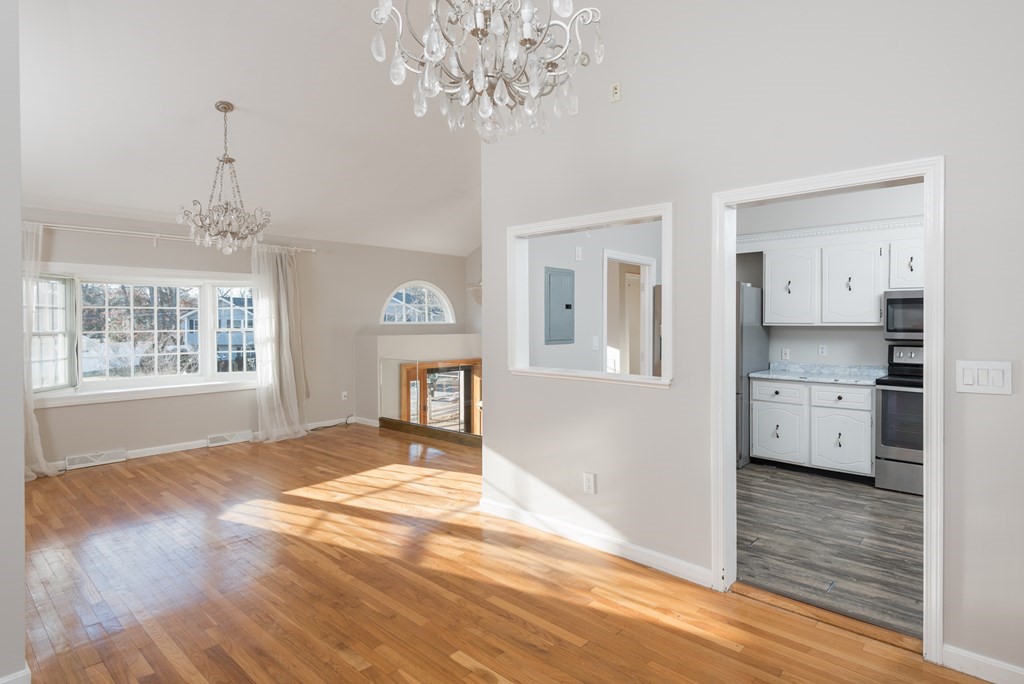 8 Gleason Road Woburn, MA 01801 - Photo 9 of 27 Gallery Image 9