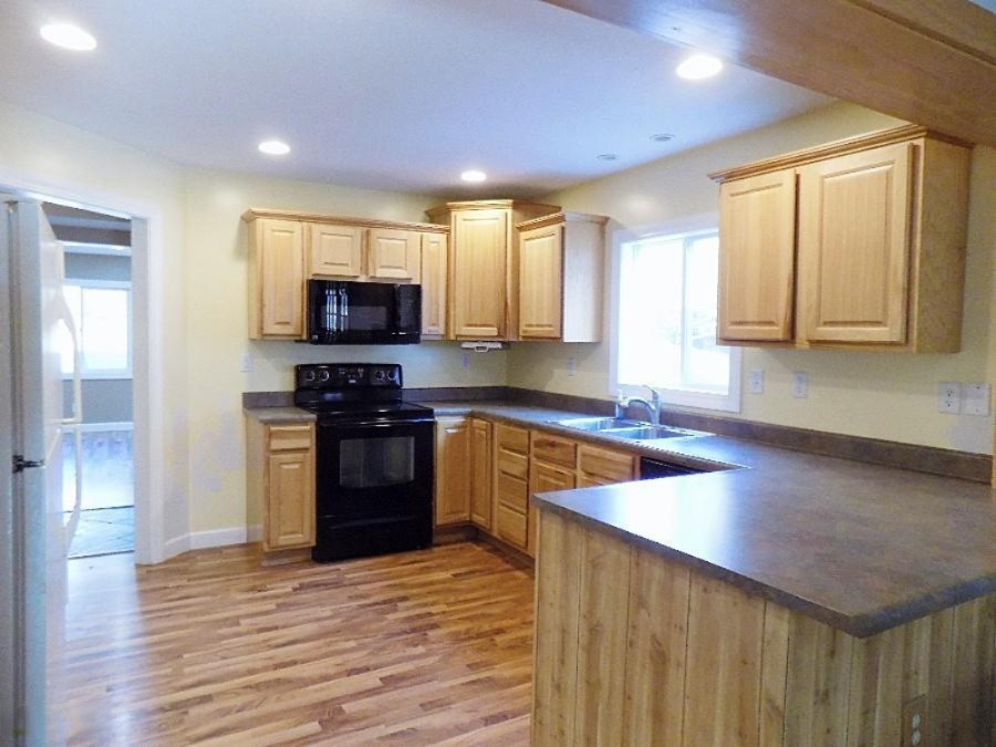 12615 State Road Nunica, MI 49448 - Photo 6 of 38 kitchen 1