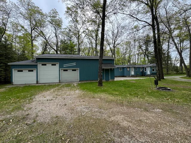 $165,000 | 18570 Caberfae Highway, Wellston, MI 49689
