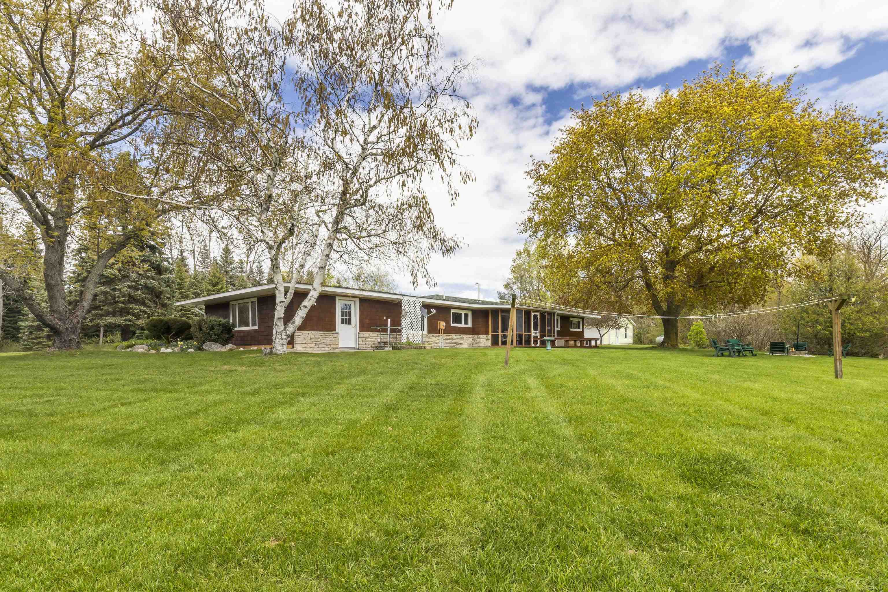 6039 Mick Road Benzonia, MI 49616 - Photo 18 of 57 1945158-3504a203-1426-451b-8b79-99980742e4cb.JPG
