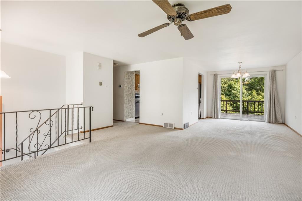 698 Anderson Hozak Road Clinton, PA 15026 - Photo 5 of 25