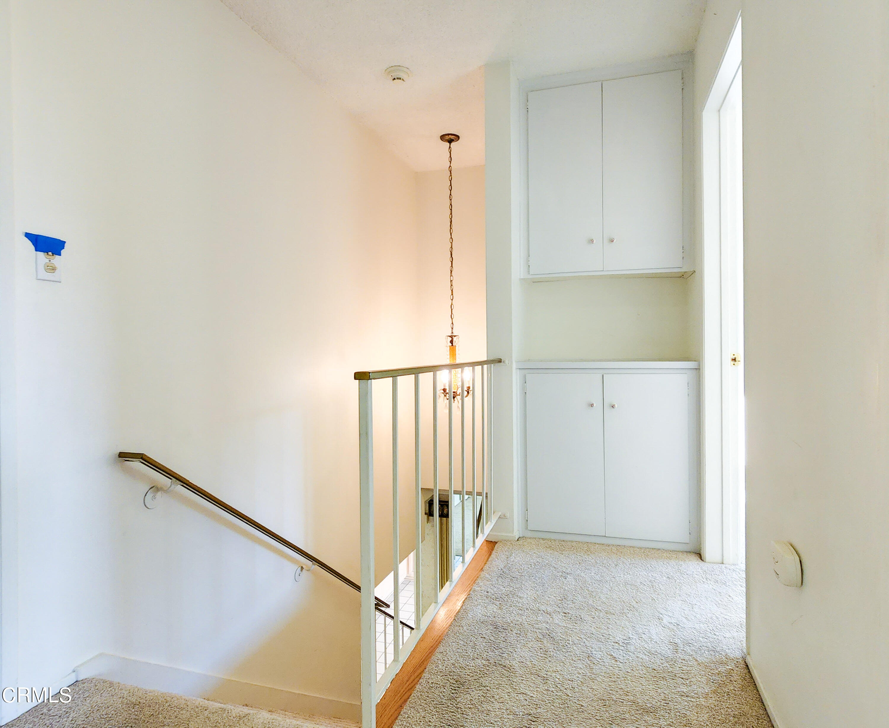 1980 Crestshire Drive Glendale, CA 91208 - Photo 19 of 27 a view of an entryway with wooden floor