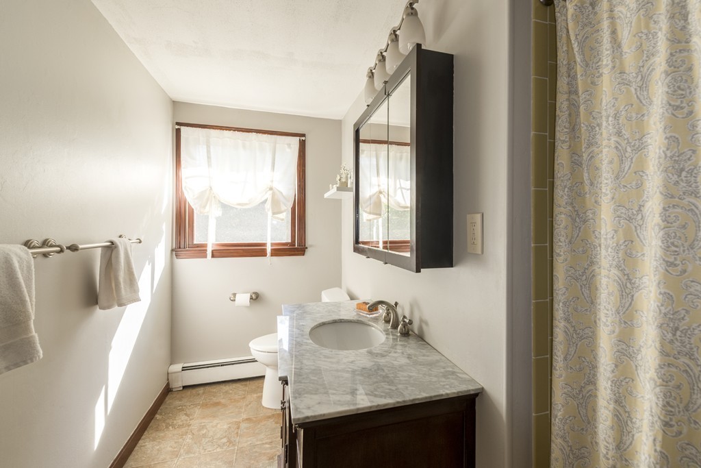 119 Highland Street Hamilton, MA 01982 - Photo 9 of 18 Gallery Image 9