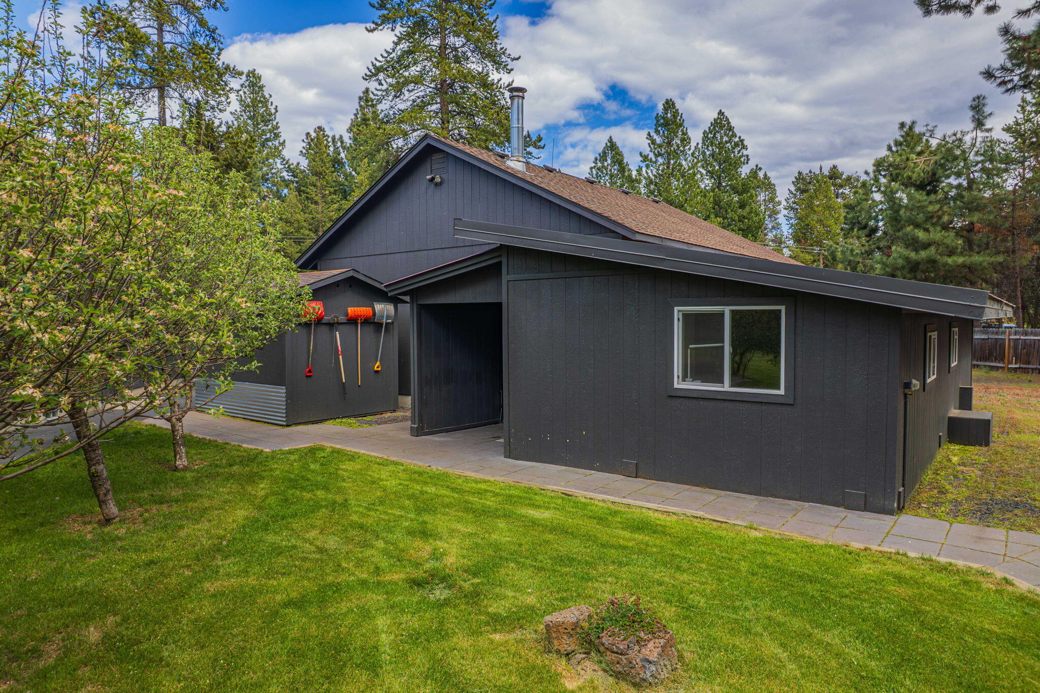 55965 Blue Eagle Road Bend, OR 97707 - Photo 41 of 44 77-web-or-mls-55965 Blue Eagle Rd-77