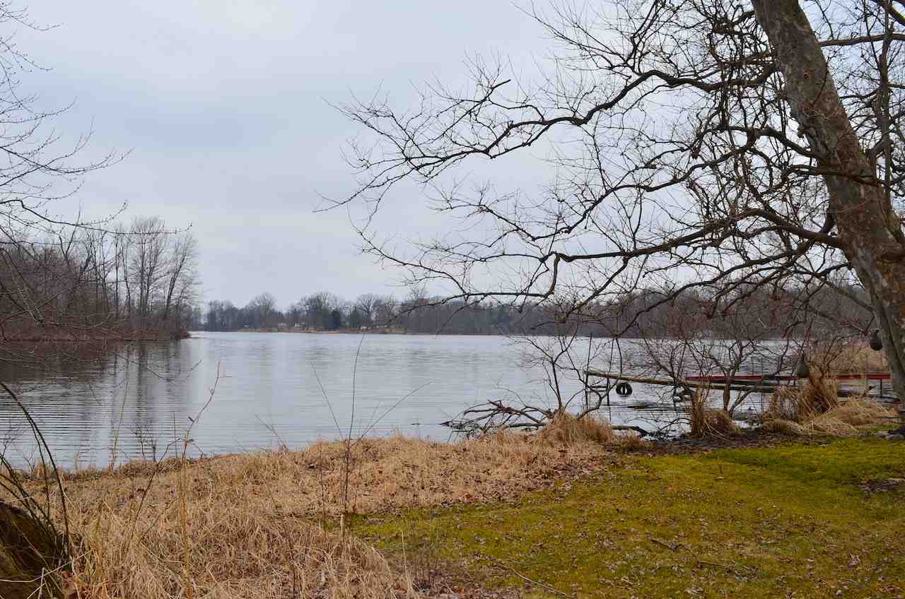 12815 North Shore Road Fort Wayne, IN 46818 - Photo 8 of 14