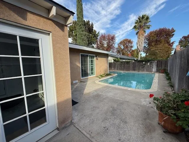 $445,000 | 2516 Continental Drive, Modesto, CA 95355