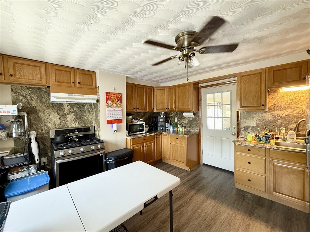 398 Main Street Springfield, MA 01151 - Photo 19 of 42 Gallery Image 19
