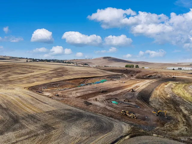 $663,480 | 1 Tbd Block Drive, Moscow, ID 83843