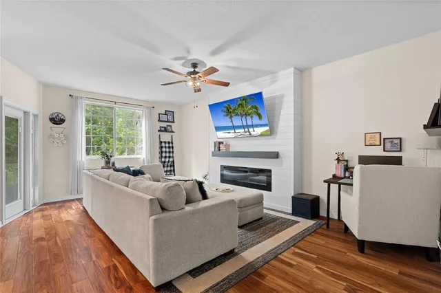 $389,000 | 3452 Primrose Way, Palm Harbor, FL 34683