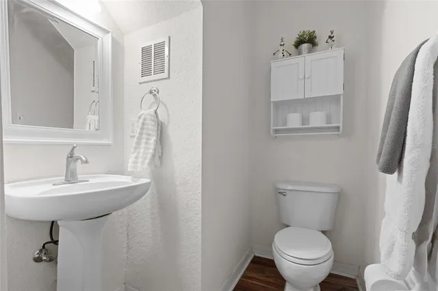 $389,000 | 3452 Primrose Way, Palm Harbor, FL 34683