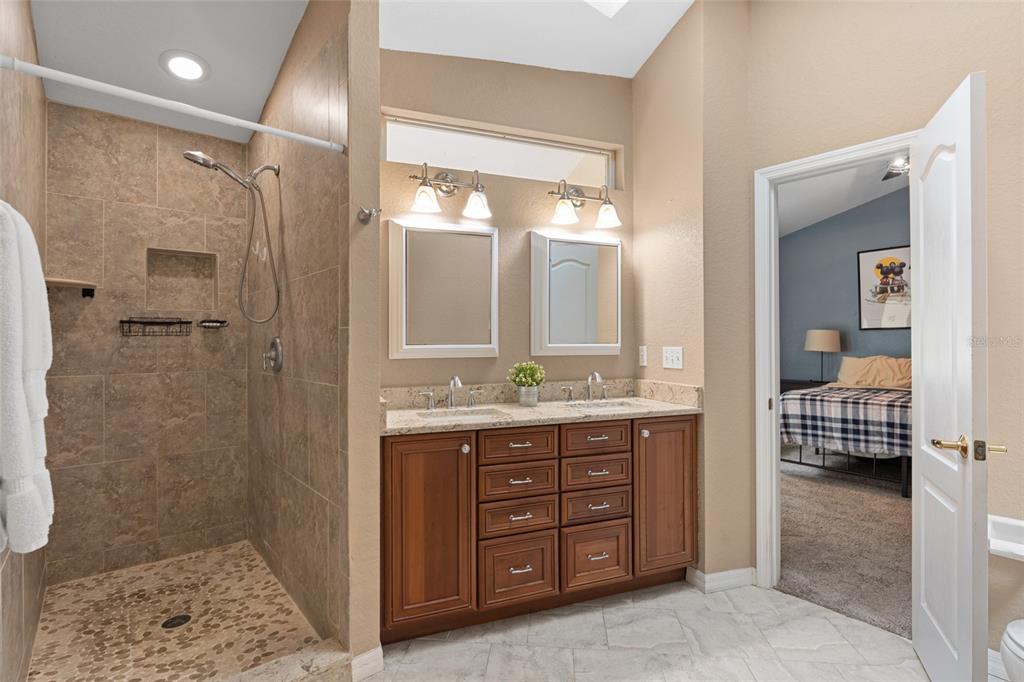 3452 Primrose Way Palm Harbor, FL 34683 - Photo 27 of 48