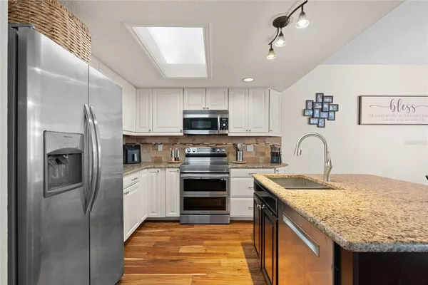 $379,000 | 3452 Primrose Way, Palm Harbor, FL 34683