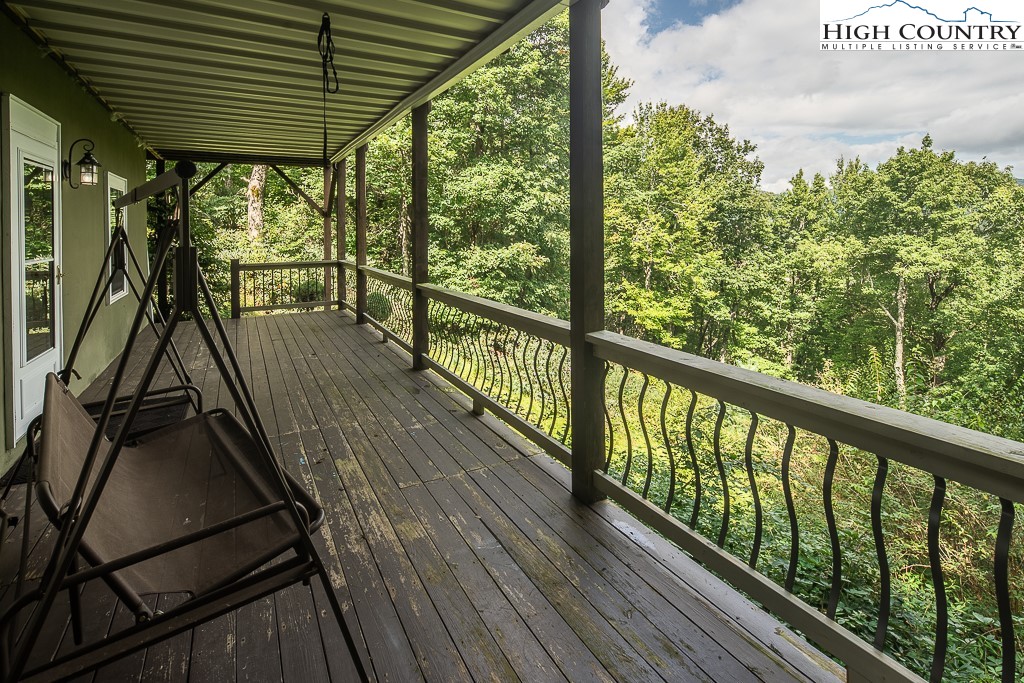 284 Pilgrims Way Boone, NC 28607 - Photo 34 of 39 Gallery Image 34