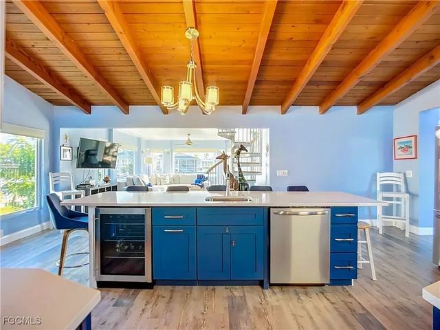 $1,399,000 | 447 Palermo Circle, Fort Myers Beach, FL 33931