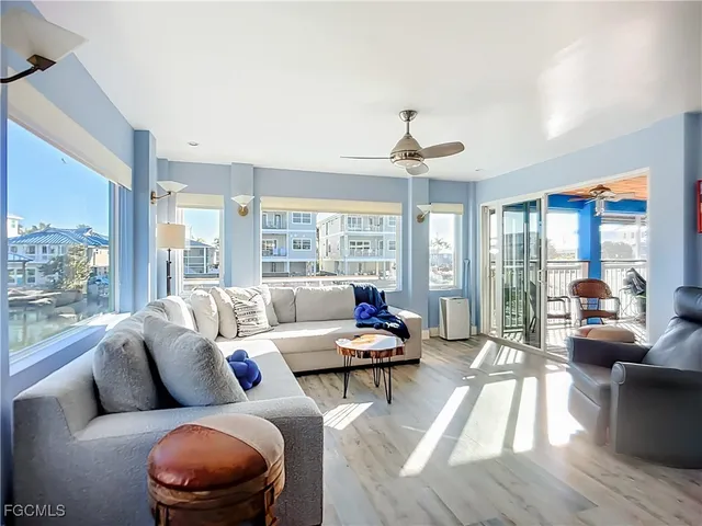 $1,399,000 | 447 Palermo Circle, Fort Myers Beach, FL 33931