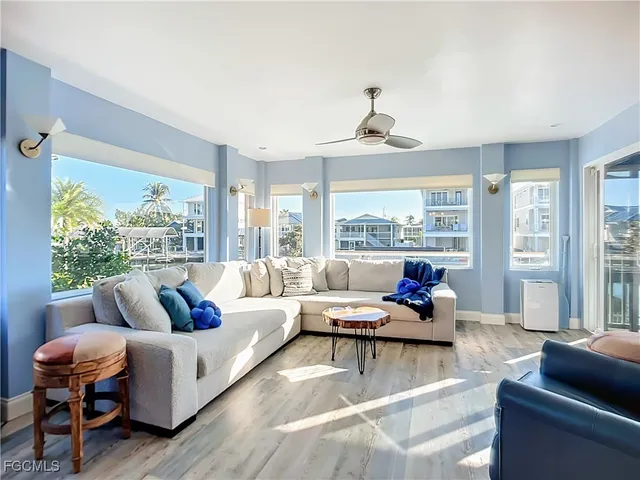 $1,399,000 | 447 Palermo Circle, Fort Myers Beach, FL 33931