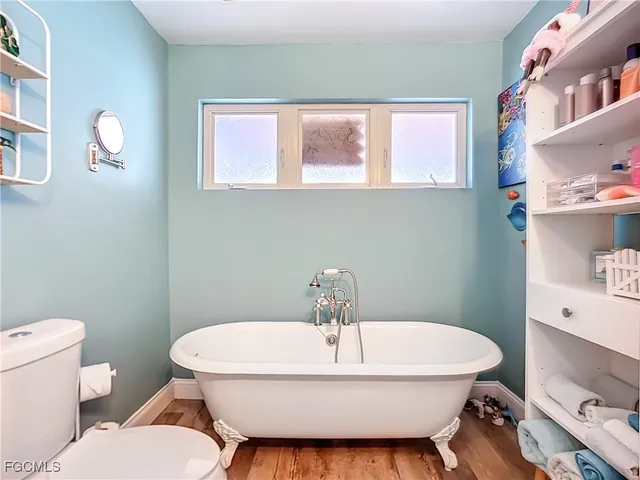 $1,399,000 | 447 Palermo Circle, Fort Myers Beach, FL 33931