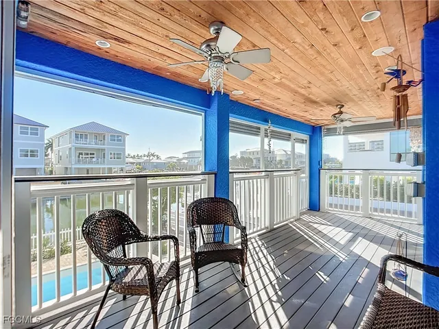 $1,399,000 | 447 Palermo Circle, Fort Myers Beach, FL 33931