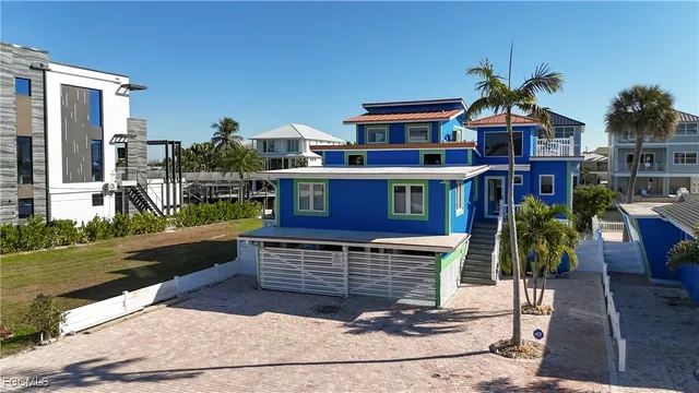 $1,399,000 | 447 Palermo Circle, Fort Myers Beach, FL 33931