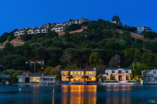 $10,500,000 | 72 Lagoon Road, Belvedere, CA 94920