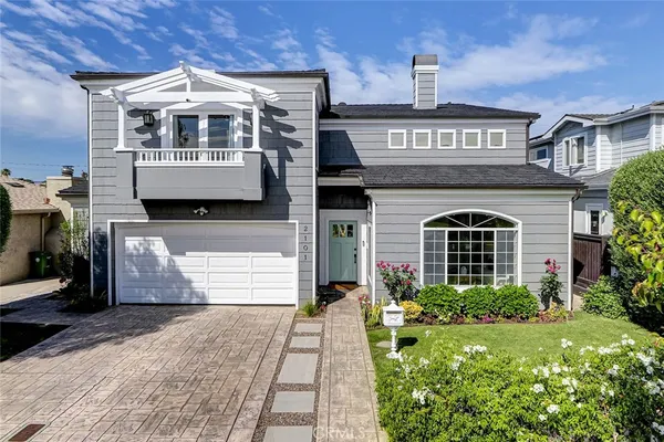 $3,499,000 | 2101 Lynngrove Drive, Manhattan Beach, CA 90266