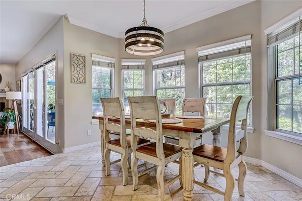 $3,499,000 | 2101 Lynngrove Drive, Manhattan Beach, CA 90266