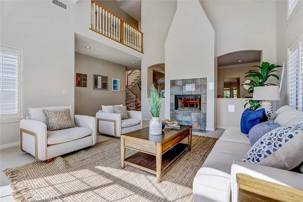 $3,499,000 | 2101 Lynngrove Drive, Manhattan Beach, CA 90266
