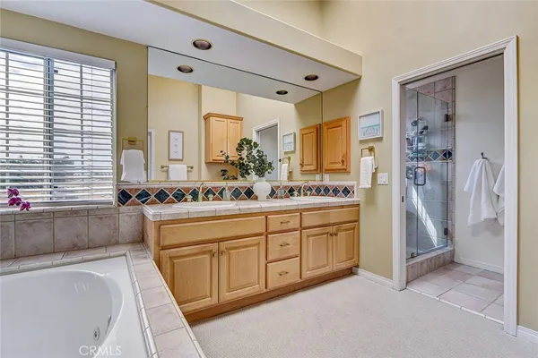 $3,499,000 | 2101 Lynngrove Drive, Manhattan Beach, CA 90266