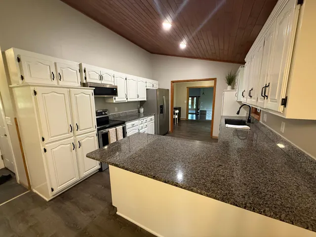 $599,900 | 50429 245th Avenue, Staples, MN 56479