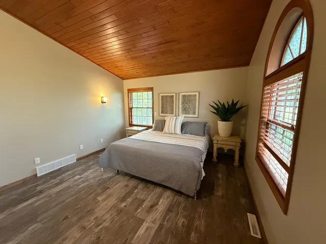 $599,900 | 50429 245th Avenue, Staples, MN 56479